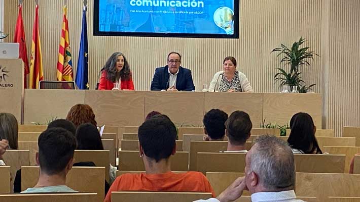 Seminario Ana Aceituno Dircom Aragón
