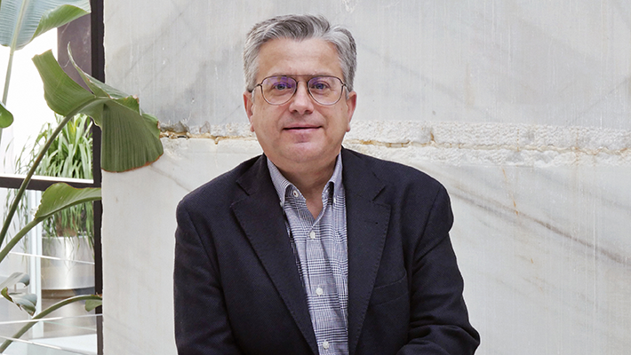 Santiago Alfonso proclamado nuevo presidente de Dircom Andalucía
