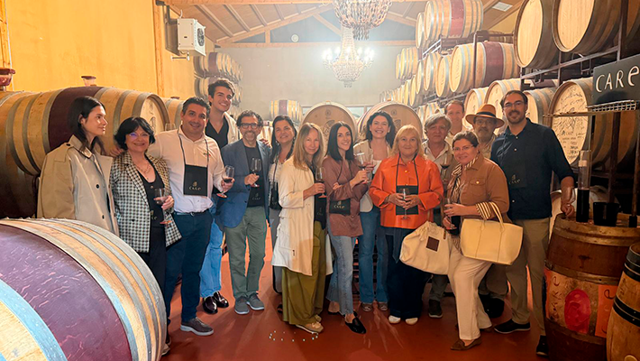 Del Viñedo al relato, Dircom Aragón viaja a CARE para hablar de identidad, marca, creatividad y comunicación